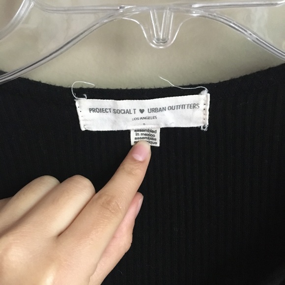 Urban Outfitters Ribbed Lace Up Top - Picture 3 of 3